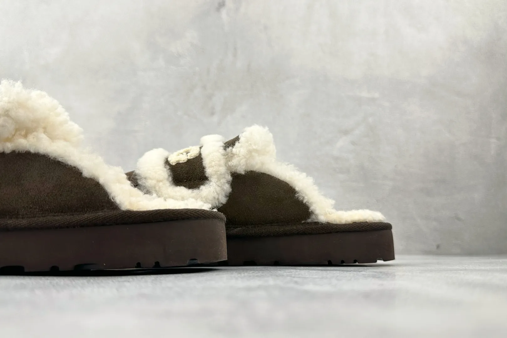 🐲💰 520 Terminal Store UGG W Classic Disquette Brown Item Number: 1115059-CHO Size: 35 36 36.5 37.5 38 38.5 39 40
